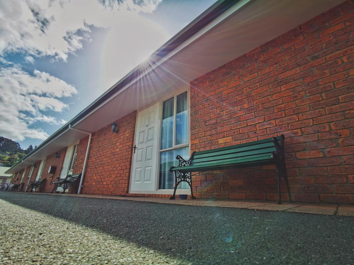 Asure Ambassador Motor Lodge Oamaru Exterior photo