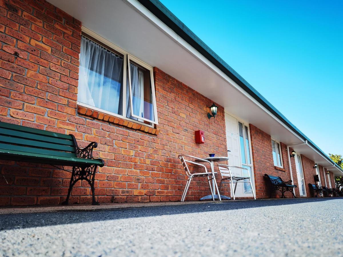 Asure Ambassador Motor Lodge Oamaru Exterior photo