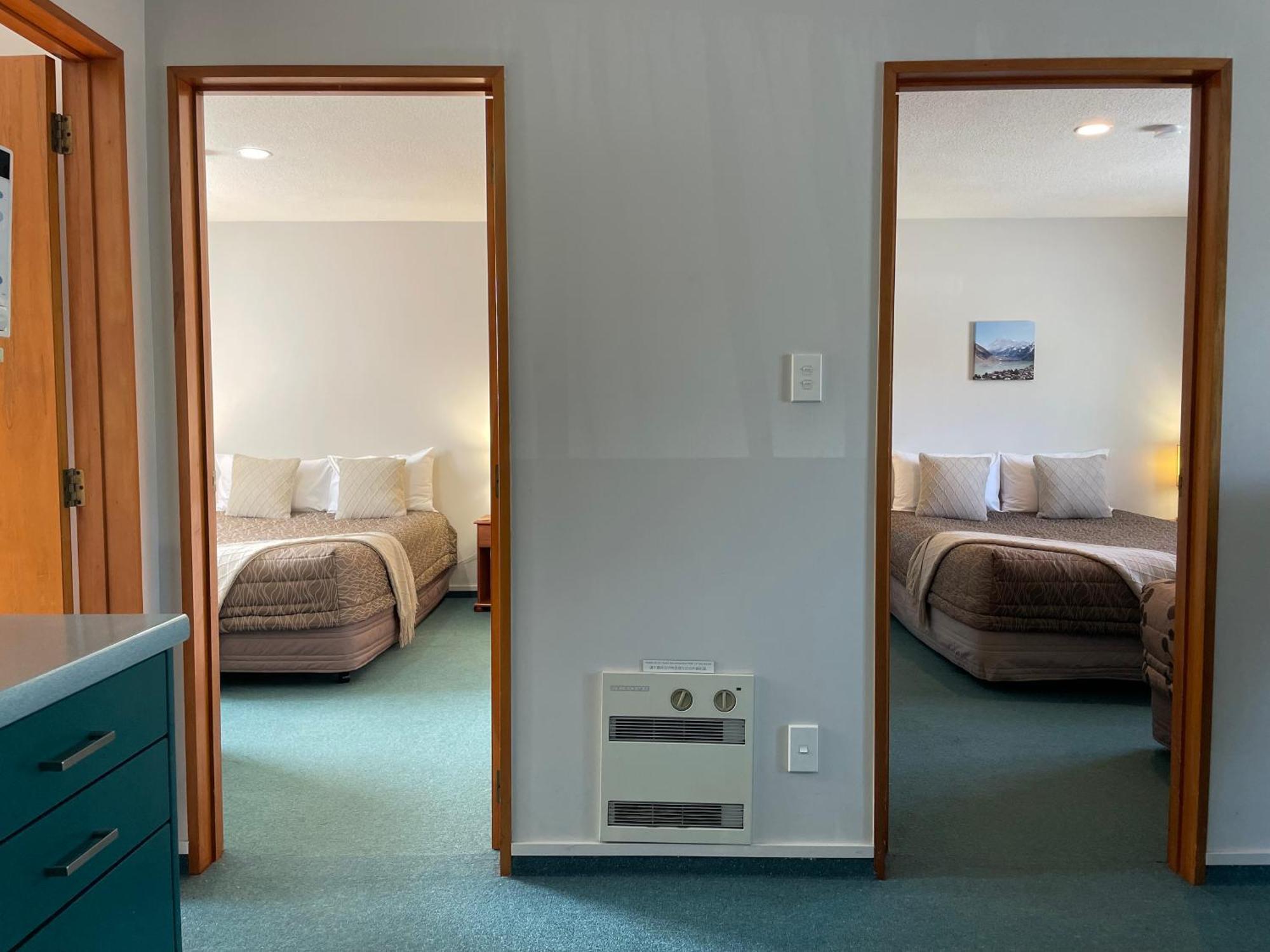 Asure Ambassador Motor Lodge Oamaru Exterior photo
